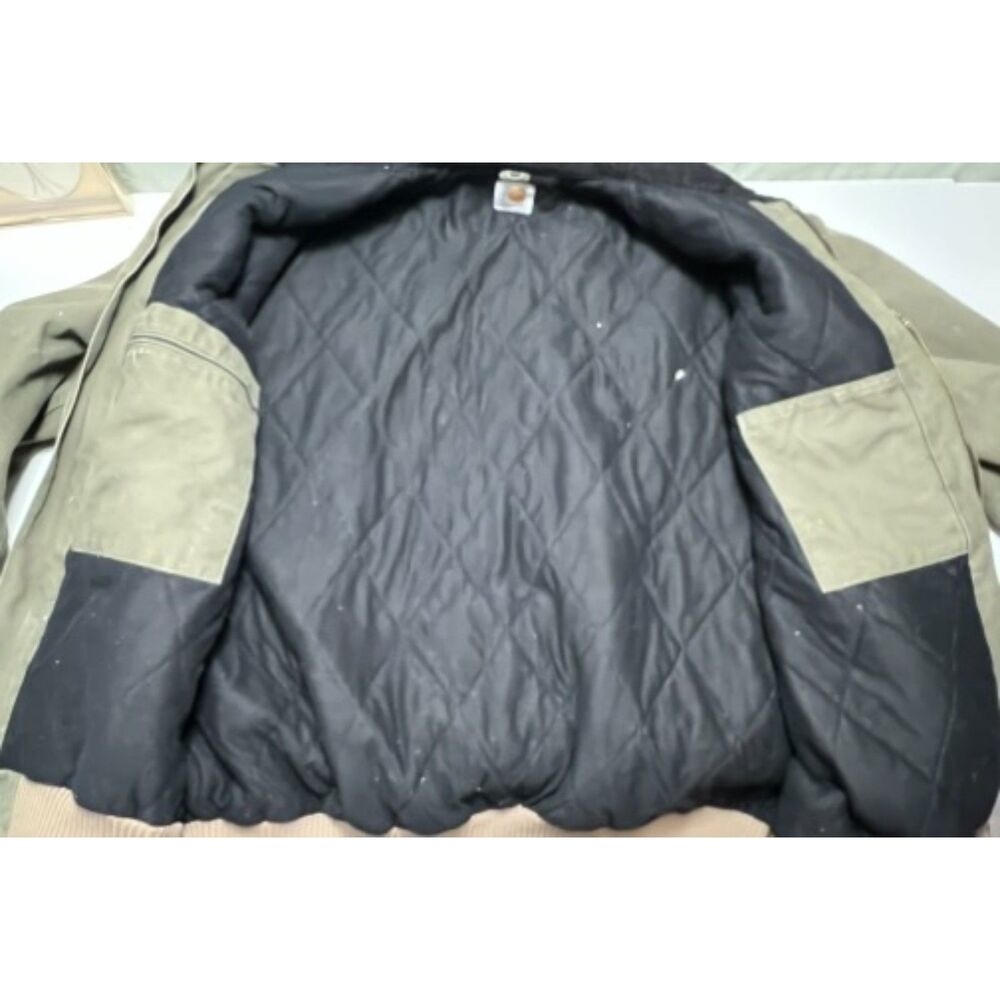 Vintage Carhartt Santa Fe jacket in faded olive green. Size XXL. - Picture 7 of 14